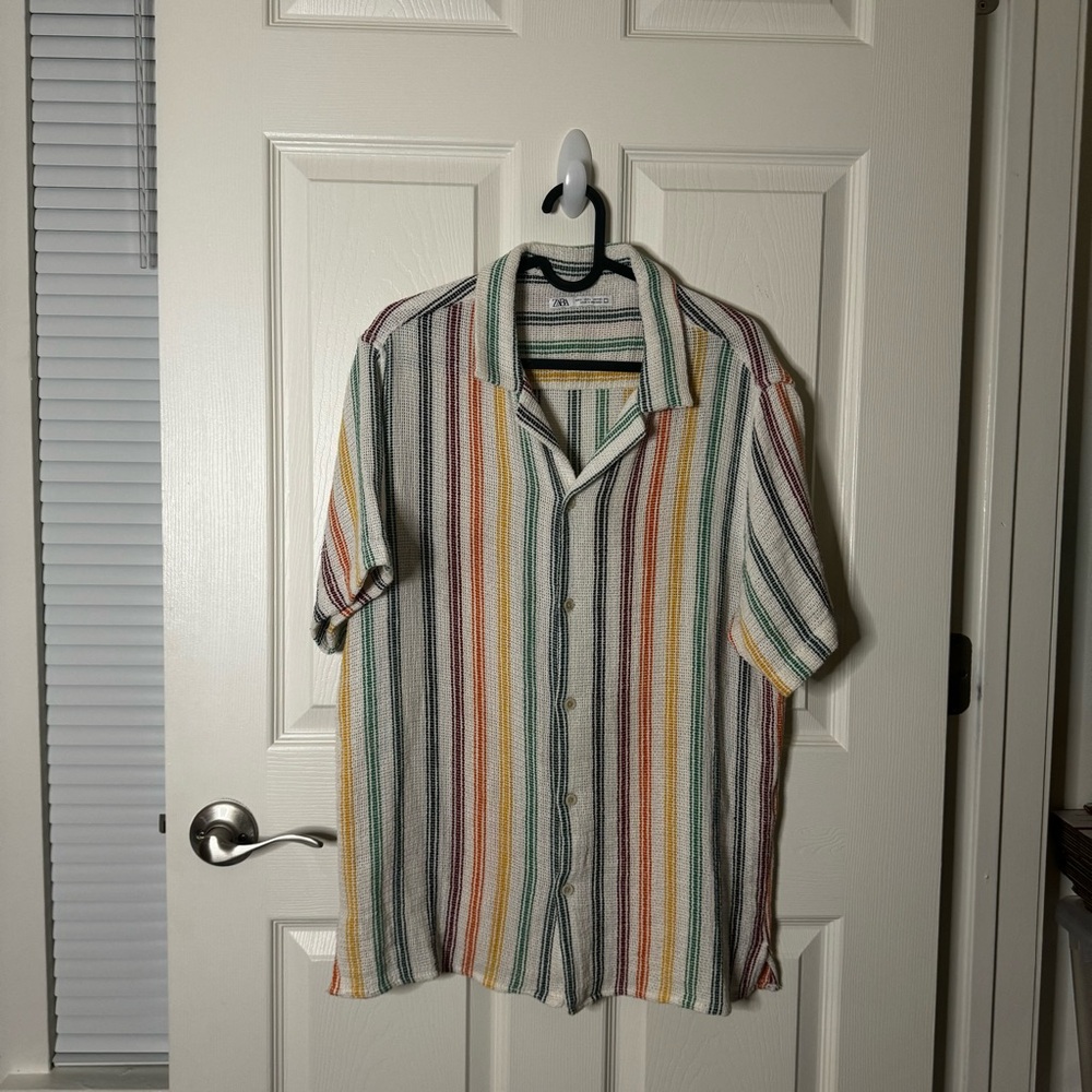Zara Colorful Knit Button Down Short Sleeve Shirt US size L